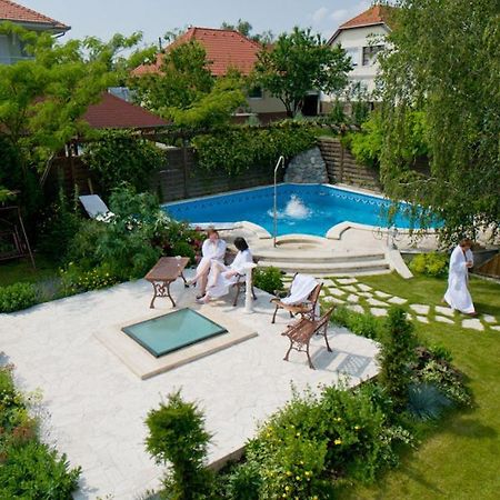 Amira Boutique Hotel Heviz Wellness & Spa المظهر الخارجي الصورة