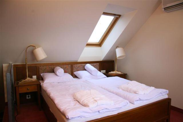 Amira Boutique Hotel Heviz Wellness & Spa الغرفة الصورة